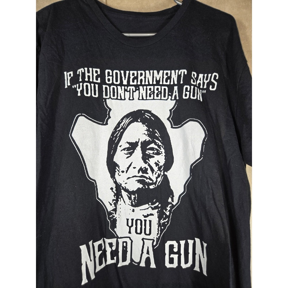 Gildan Black You Need A Gun Native American Graphic T-Shirt XL Political Tee
